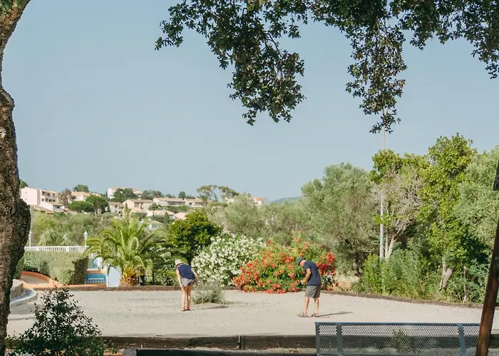 Village Vacances Le Parc Des Chenes